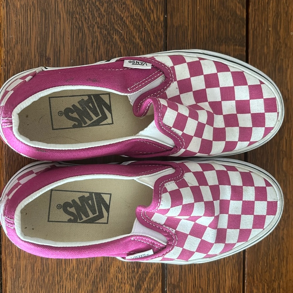 Vans Classic Slip-O Fuchsia and White - Women 5.0
